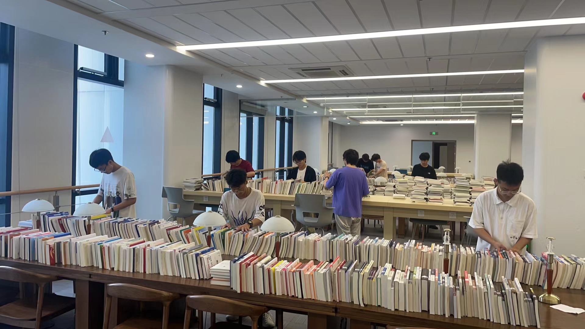 图书馆志愿活动.jpg